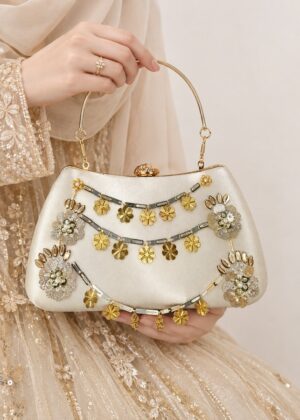 Beige golden satin clutch - 01BBG